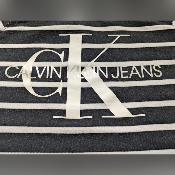 Calvin Klein Jeans Ladies' French Terry Crop Top T-shirt Size XL Black White - Picture 3 of 8